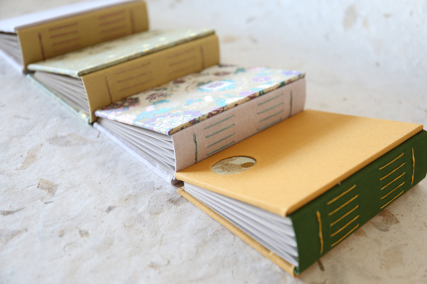 Song Brocade photo album (Jade Rabbit)