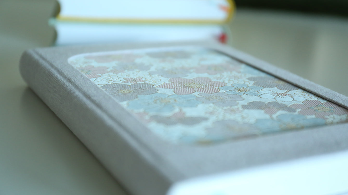 Rounded Spine Dot Grid Journal(Flower)