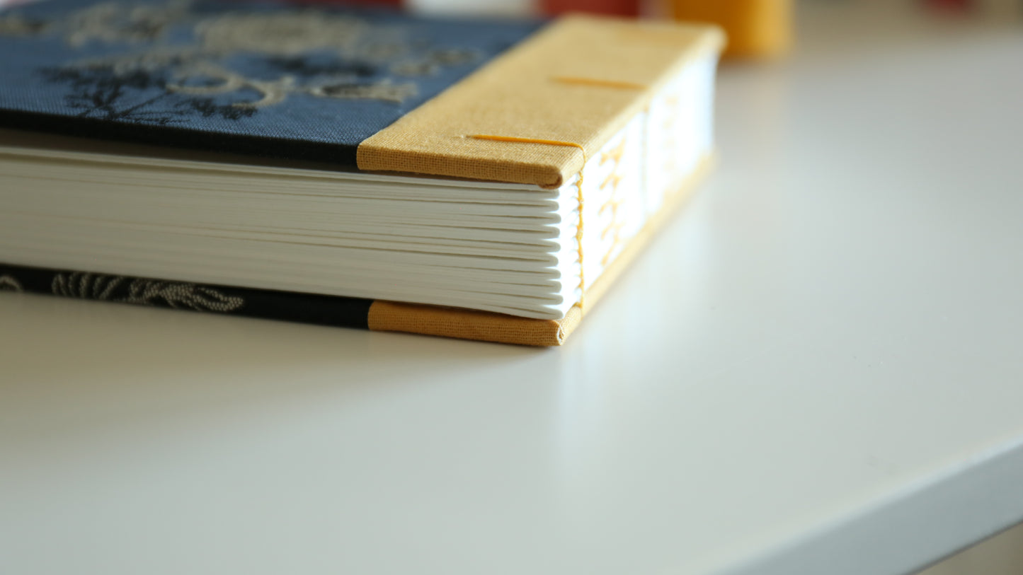 4"x 6" Stitched Watercolor Book (Light Yellow)