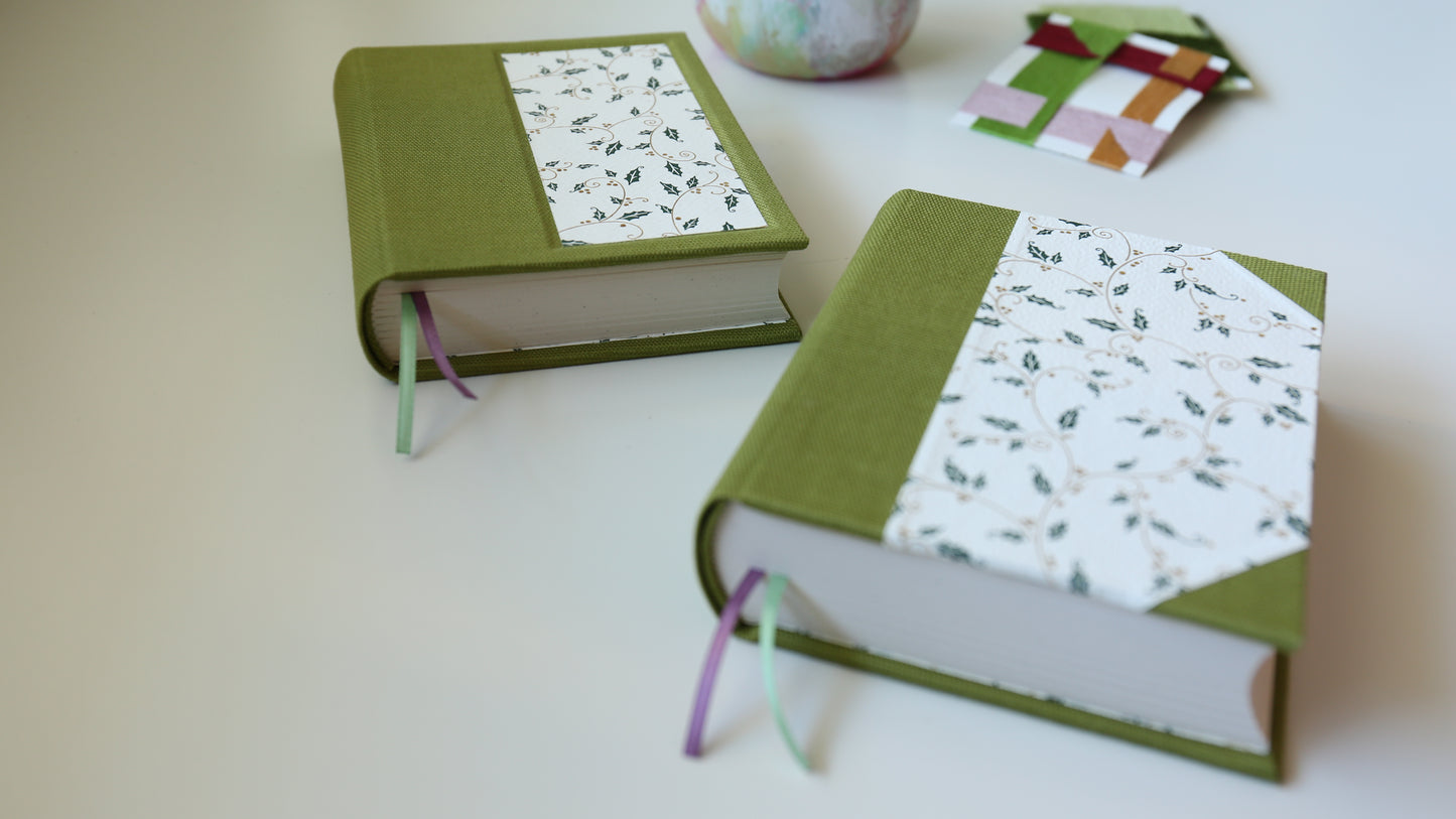 Green Series Round-Spine Journal (window)