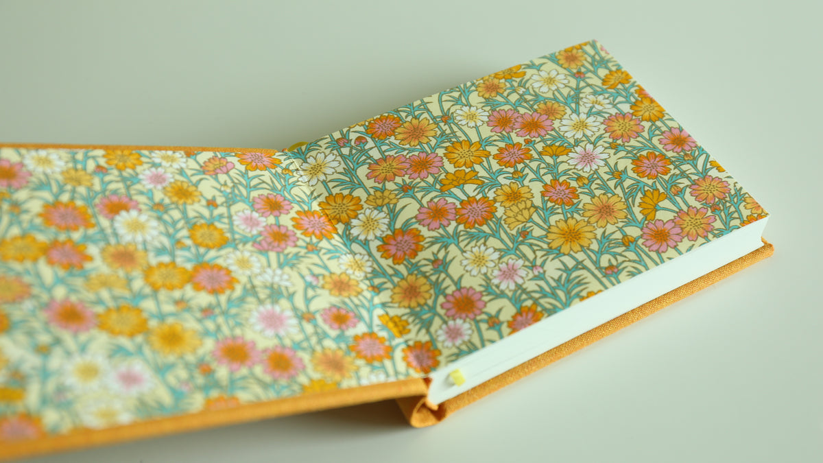 Handmade A6 Rounded-Spine Sketchbook (Orange)