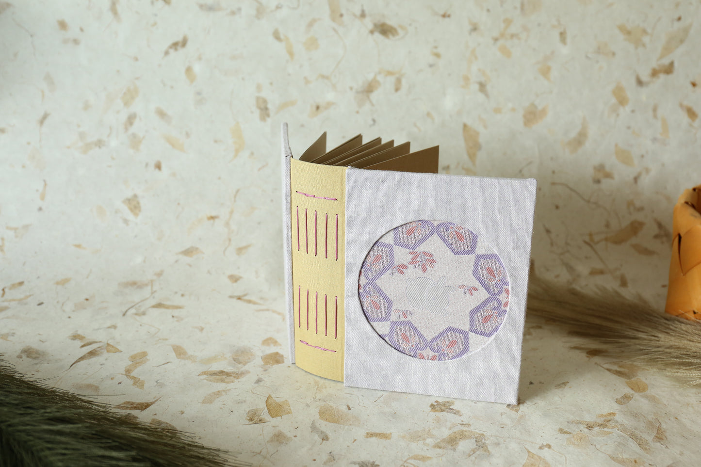 Song Brocade photo album (Jade Rabbit)