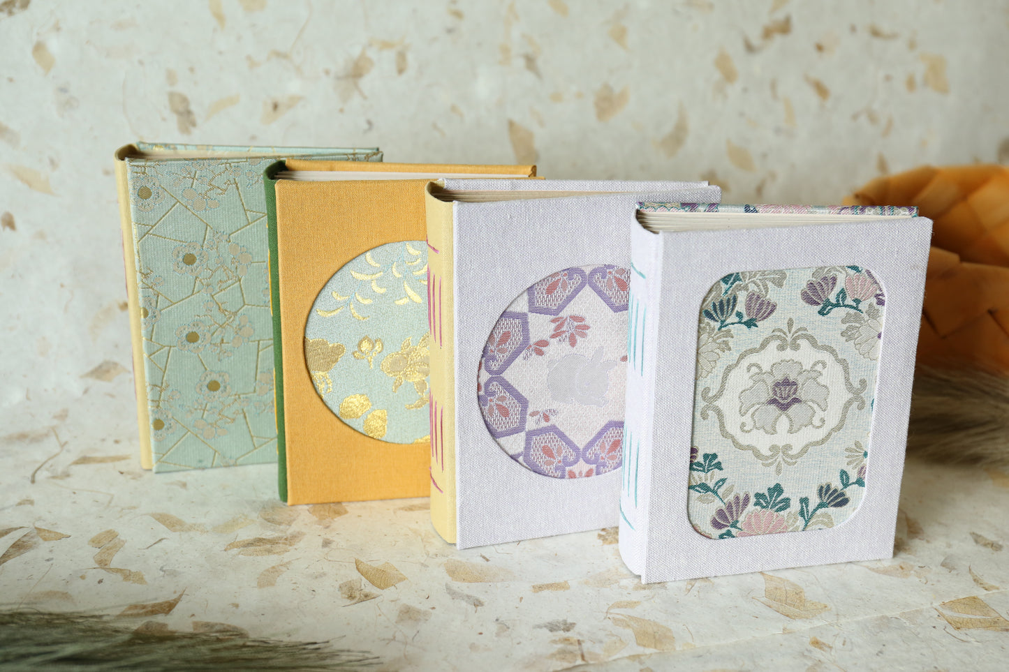 Song Brocade photo album (Jade Rabbit)