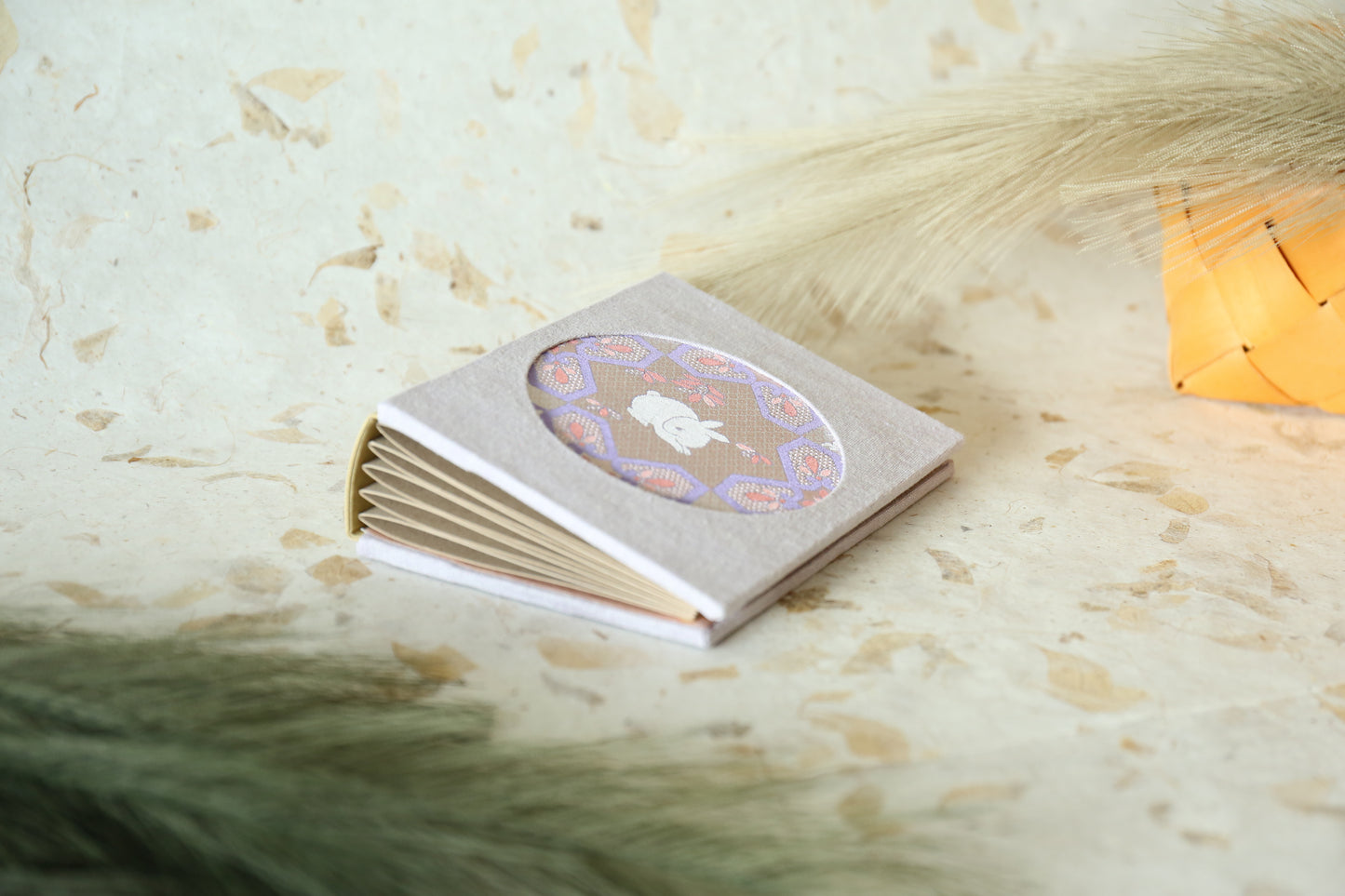 Song Brocade photo album (Jade Rabbit)