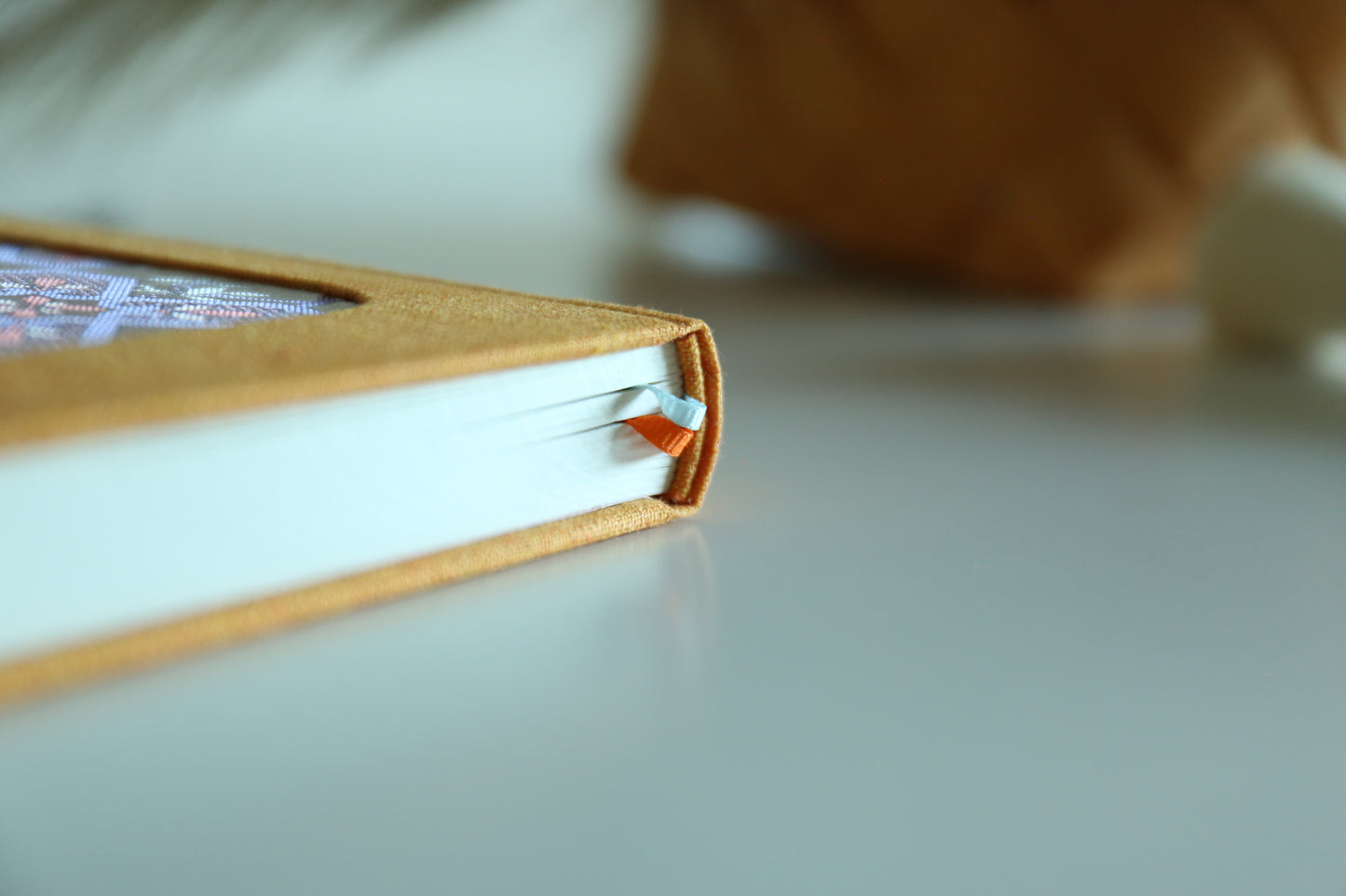 Rounded Spine Dot Grid Journal（Jade Rabbit）