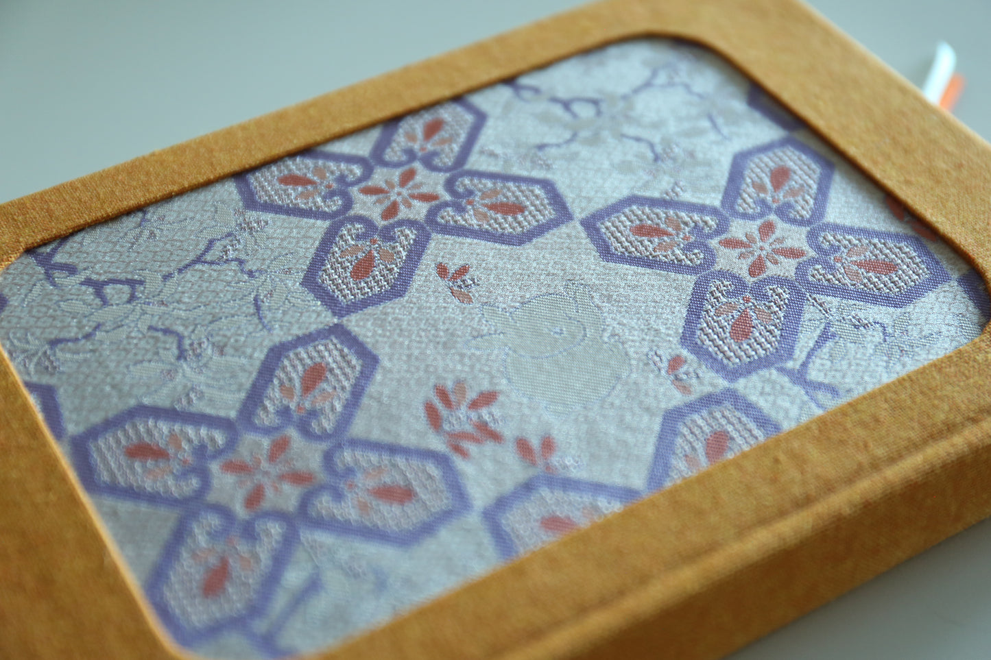 Rounded Spine Dot Grid Journal（Jade Rabbit）