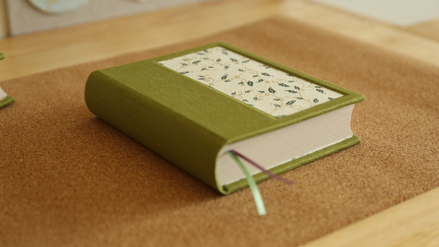 Green Series Round-Spine Journal (window)