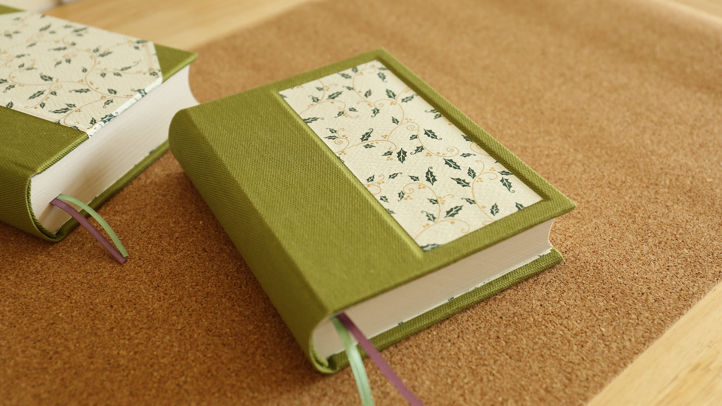 Green Series Round-Spine Journal (window)
