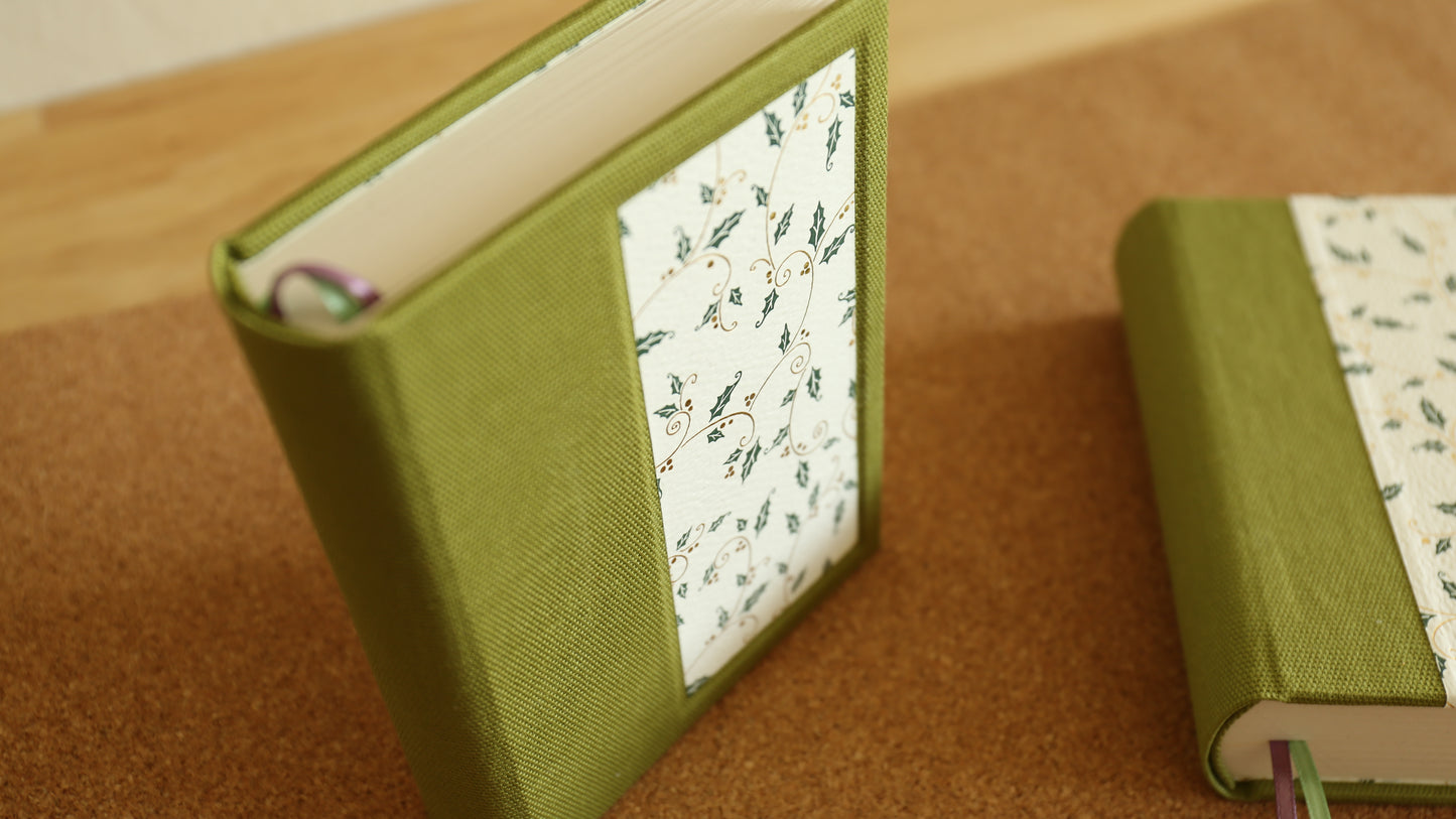 Green Series Round-Spine Journal (window)
