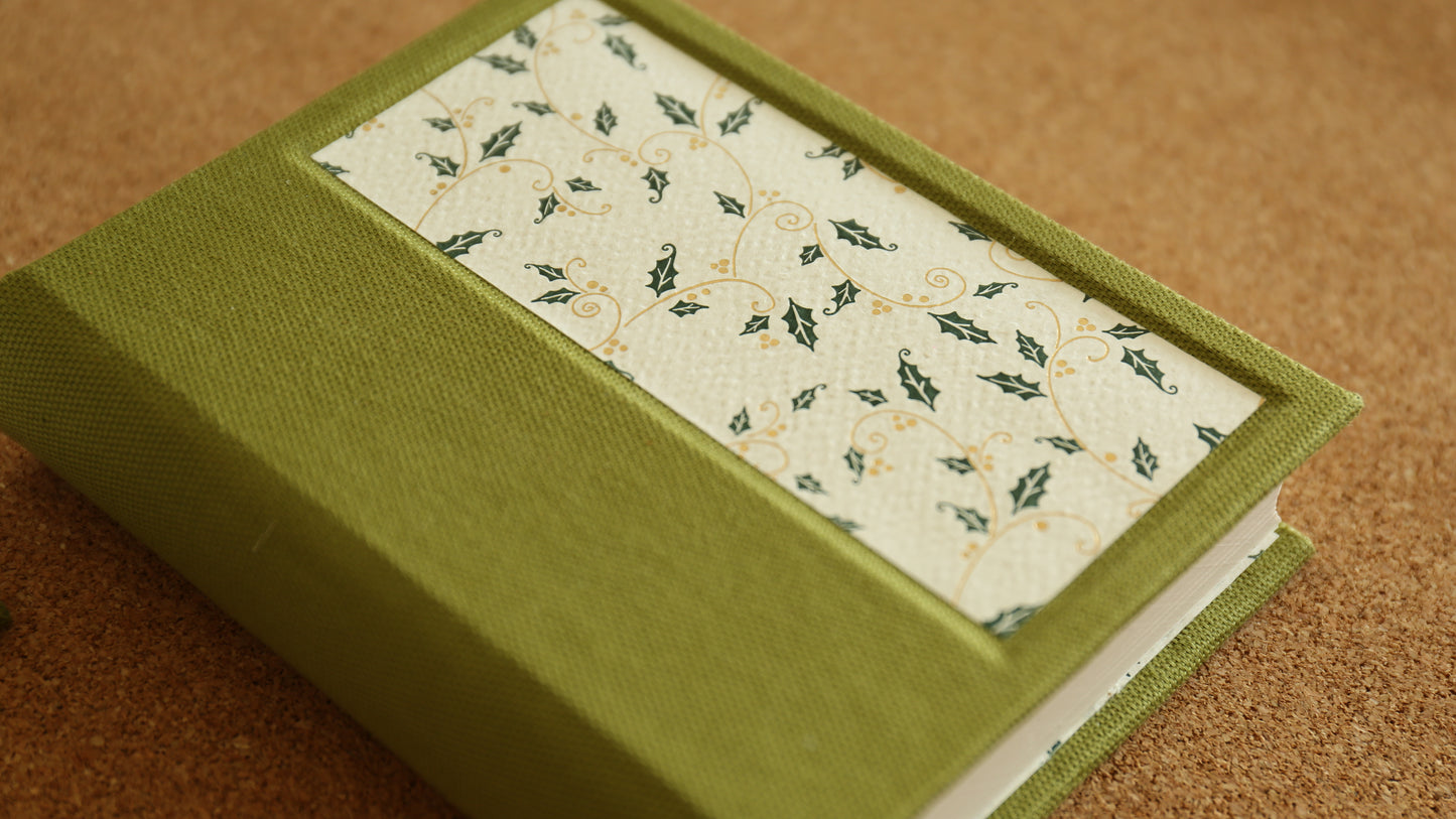 Green Series Round-Spine Journal (window)