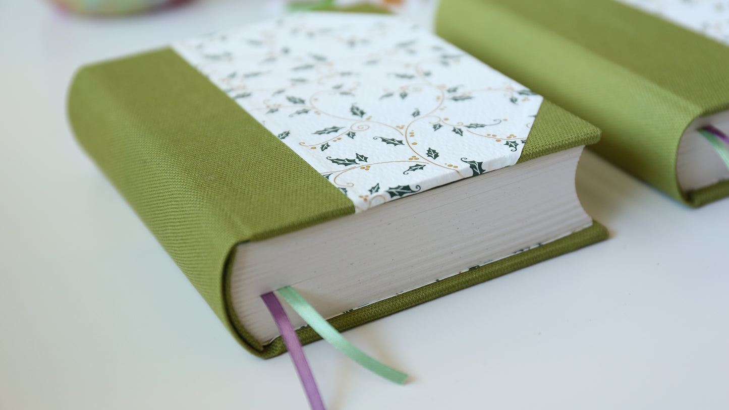 Green Series Round-Spine Journal (corner)