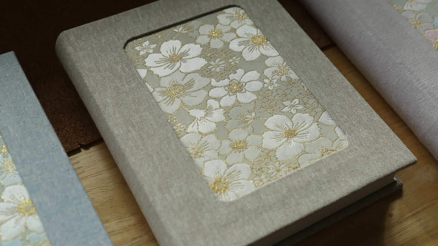 Rounded Spine Journal With a Tricolor Theme (Oat Flower)