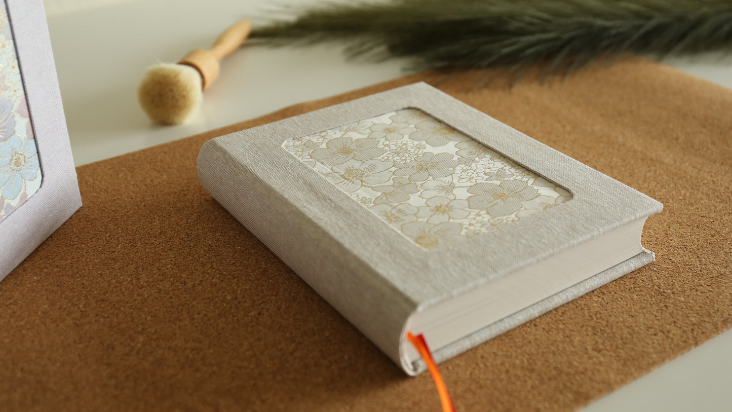 Rounded Spine Journal With a Tricolor Theme (Oat Flower)