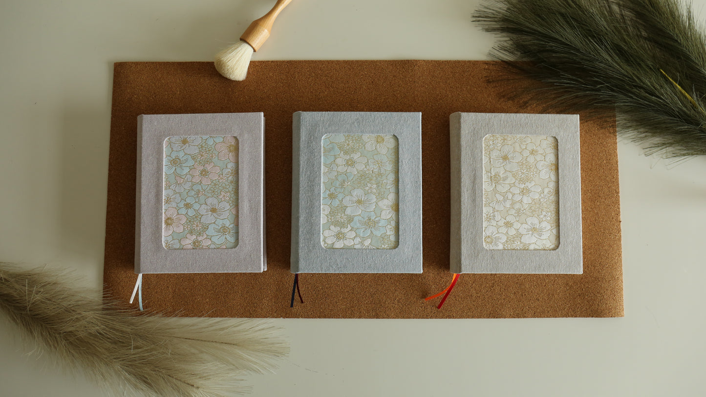 Rounded Spine Journal With a Tricolor Theme (Oat Flower)