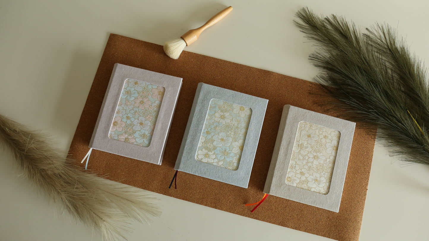 Rounded Spine Journal With a Tricolor Theme (Oat Flower)