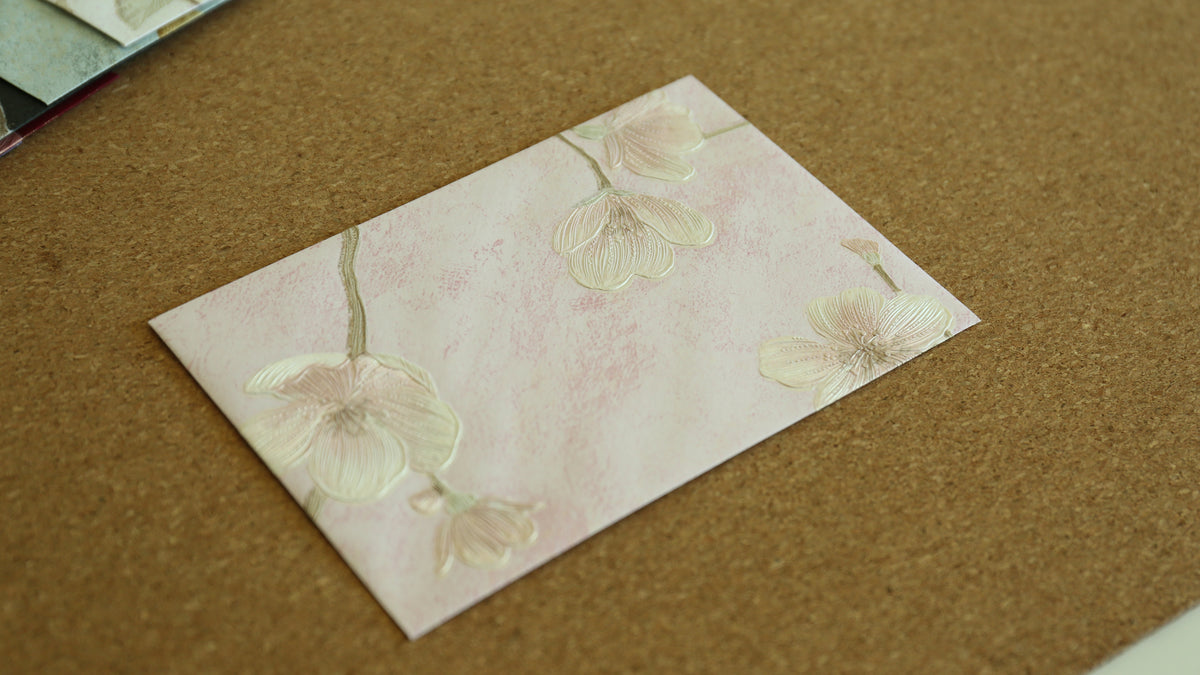 Floral Embossed Envelope 🌸 📮
