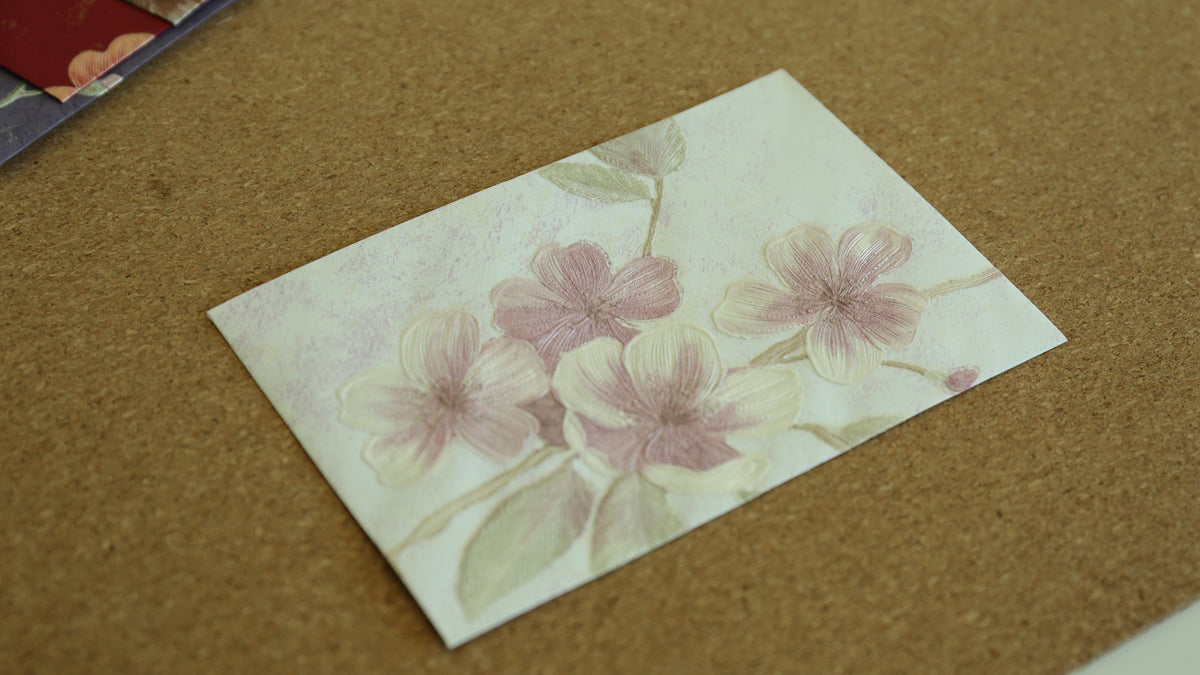 Floral Embossed Envelope 🌸 📮