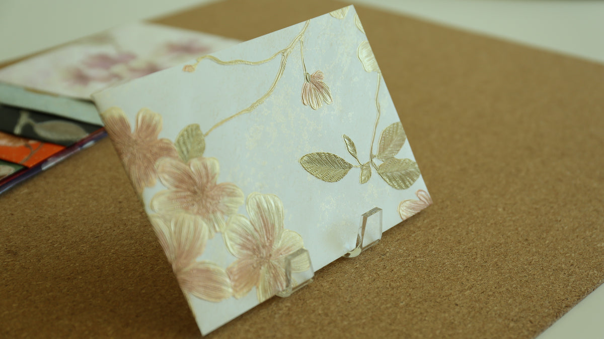 Floral Embossed Envelope 🌸 📮