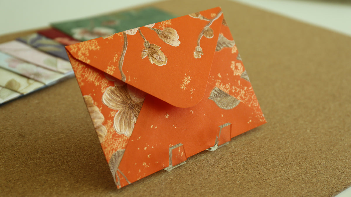 Floral Embossed Envelope 🌸 📮