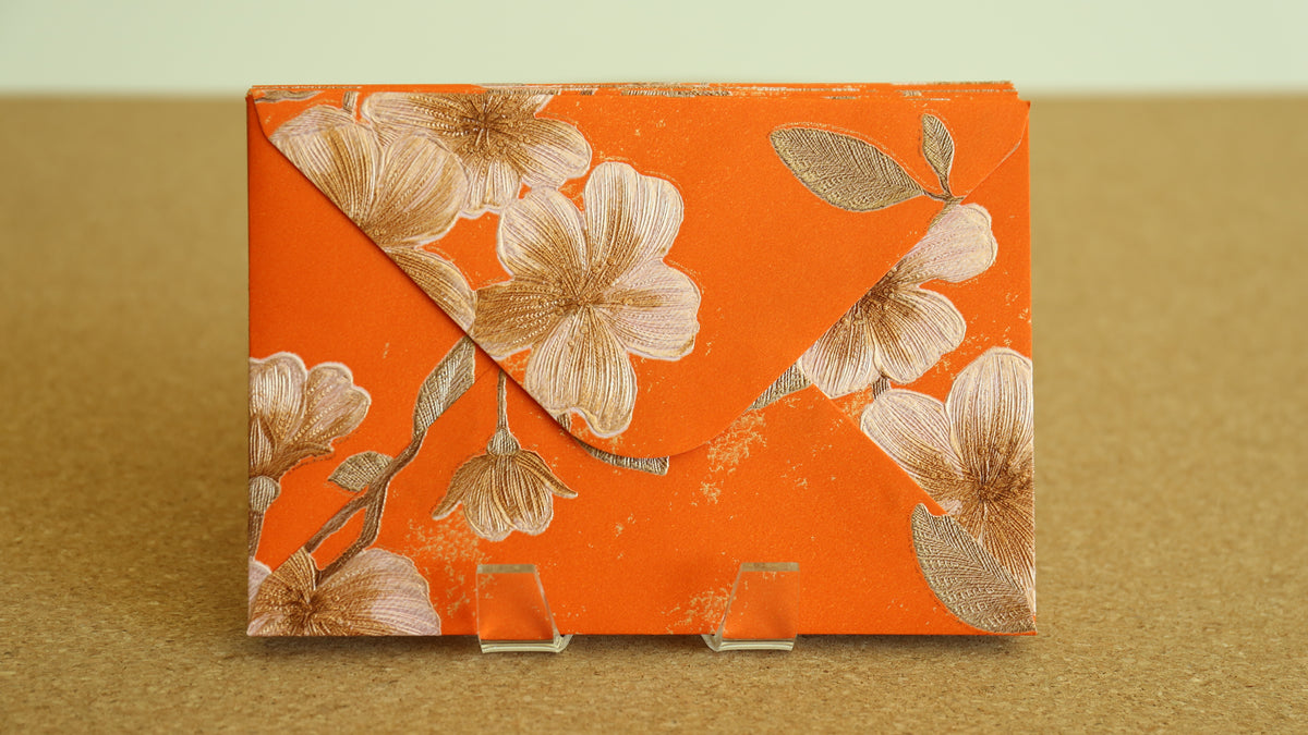 Floral Embossed Envelope 🌸 📮